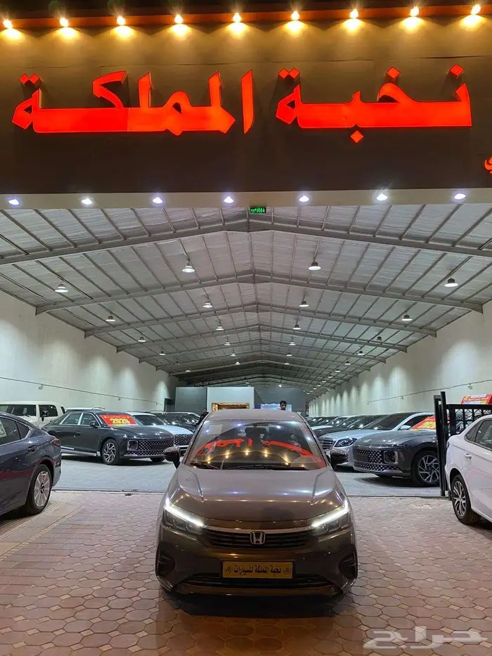 هوندا سيتي موديل 2025 (اصفار) بصمه شاشه كاميرا 2