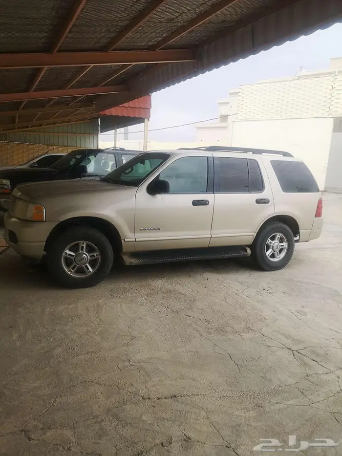 فورد اكسبلورر 2005 للبيع 5