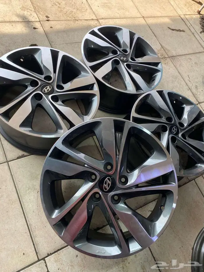 طقم جنوط النترا 2015 مقاس 17 اصليه وكاله 0