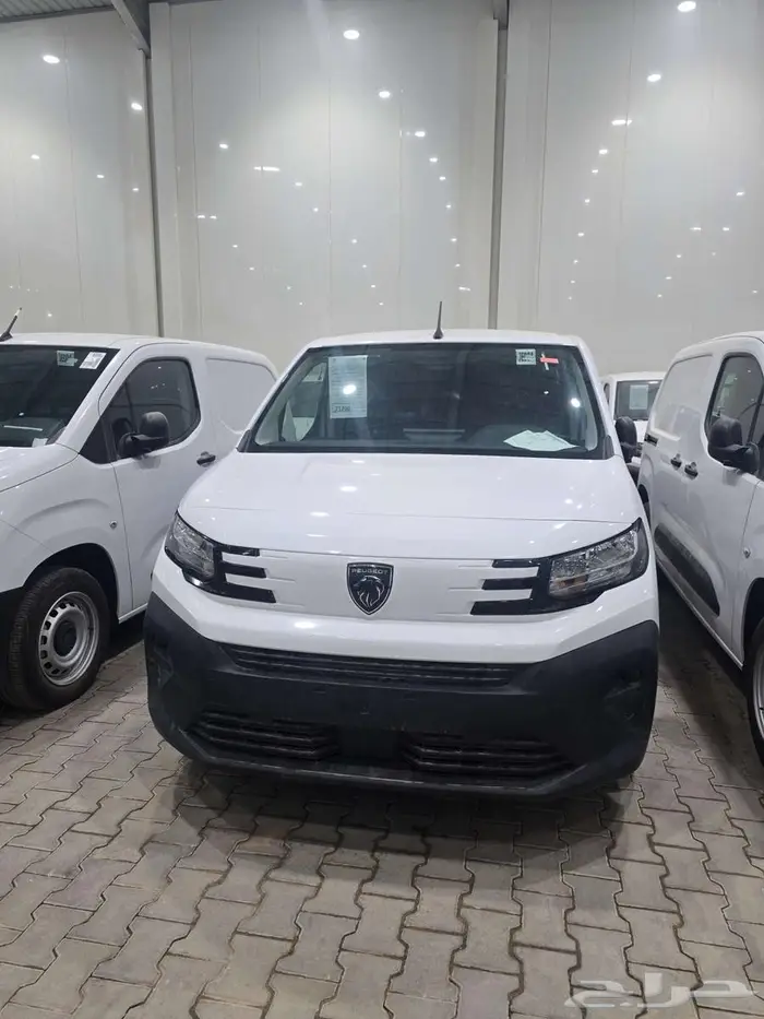 بيجو بارتنر فان بضاعة 2025 كاش واقساط 0