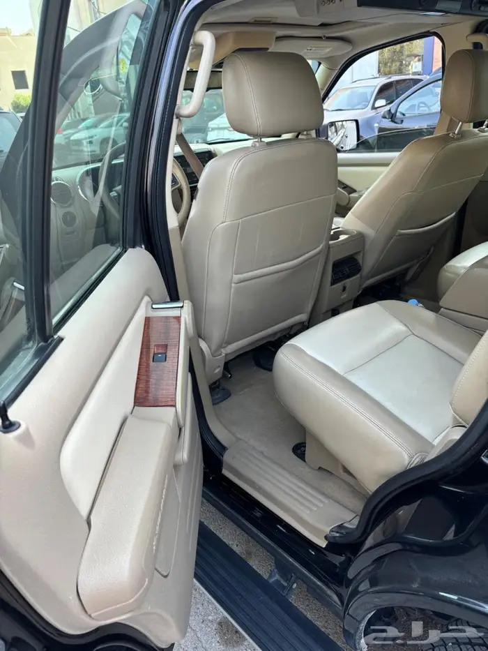 للبيع فورد اكسبلورر 4