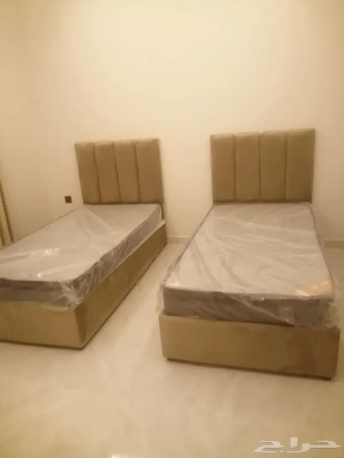 سرير ومرتب طبيه وجدريات فخامه 8