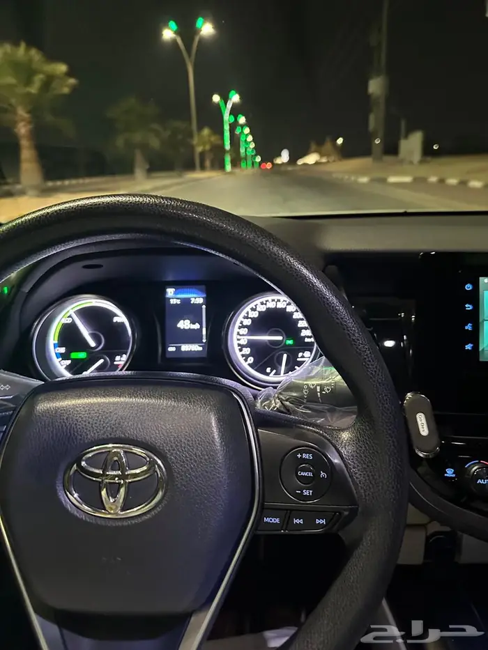 كامري هايبرد 2021 بسم المالك الاول نظيفة 17