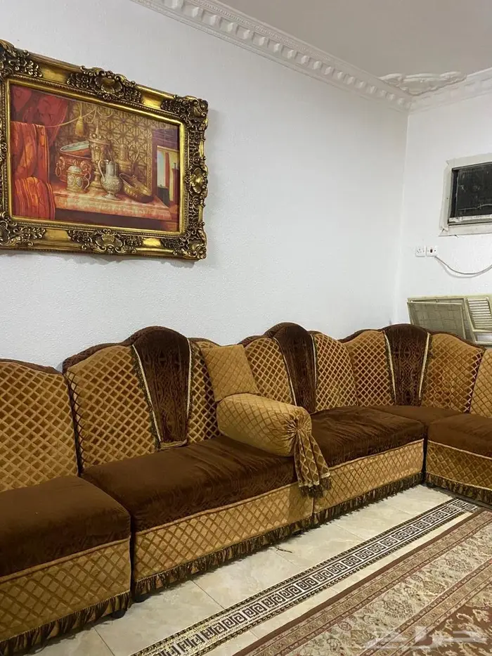 كنب و مطبخ و مكيفات للبيع الموقع بريده 1