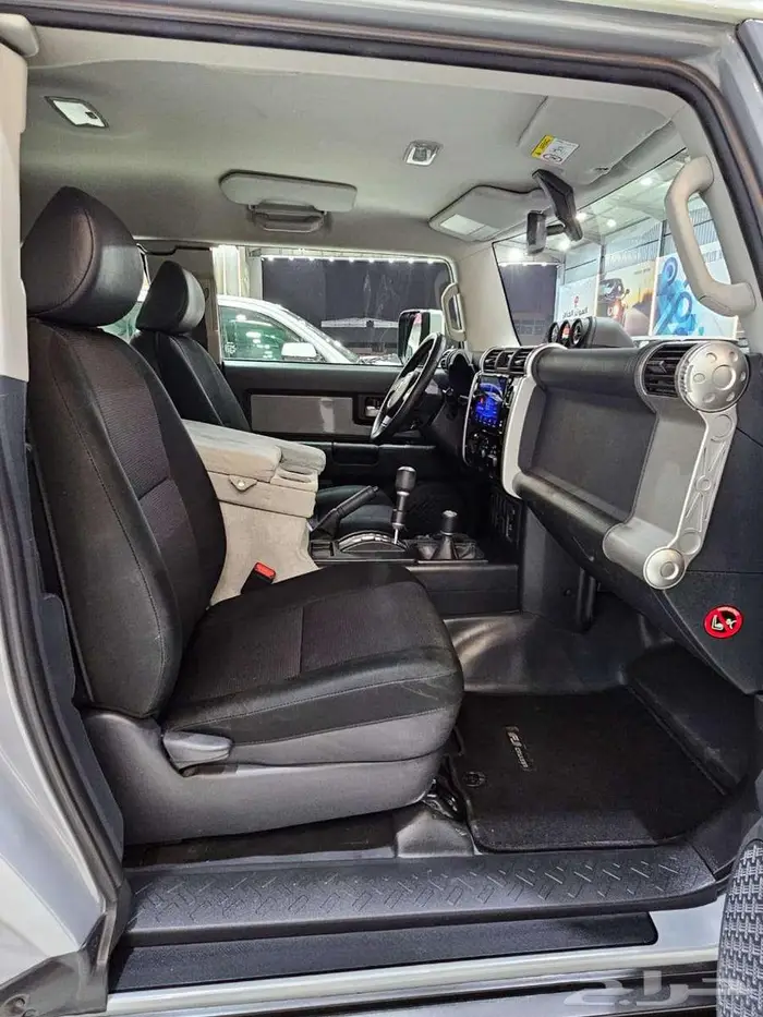 تويوتا اف جي 2022 15