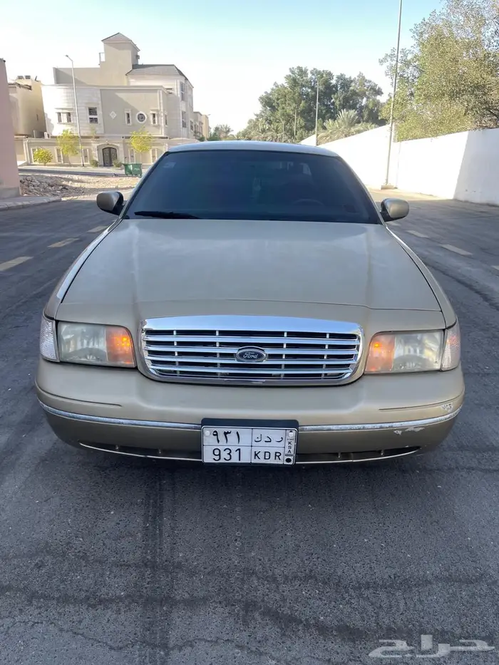 اعرض لكم كراون فكتوريا موديل 99 0