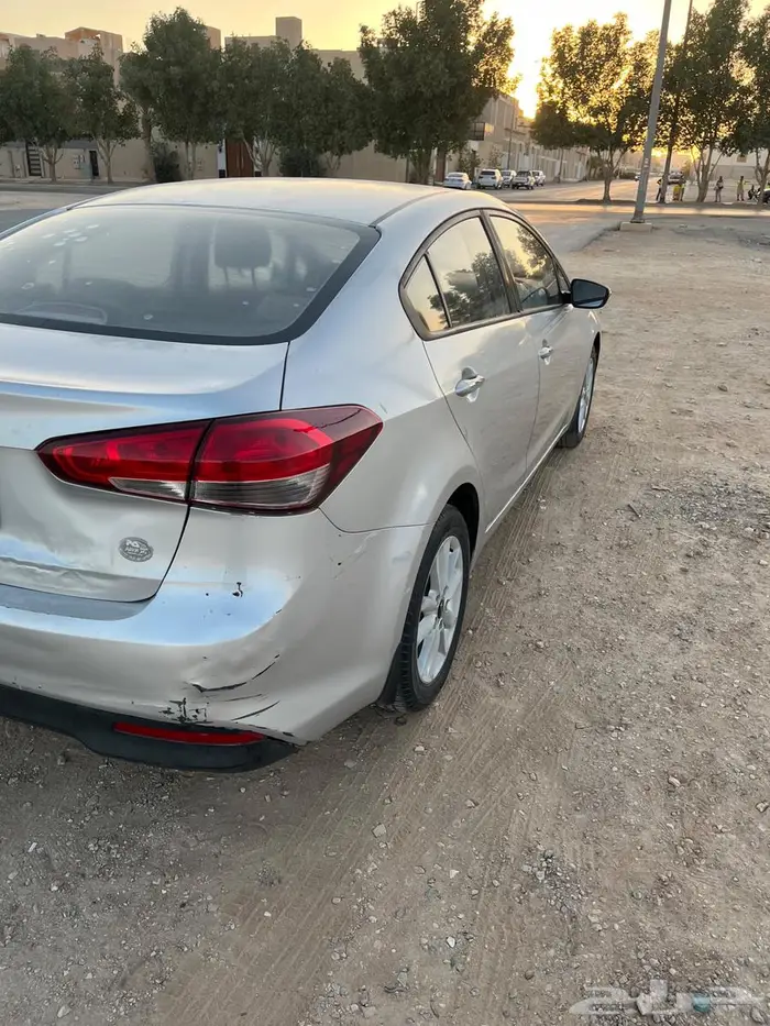 سيراتو كيا 2017 4