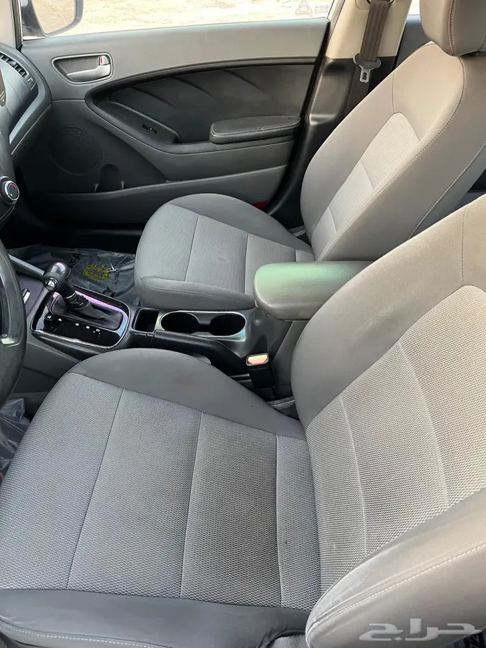 سيراتو كيا 2017 8