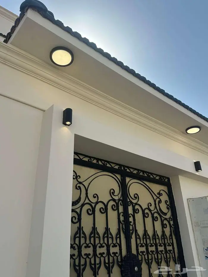 فيلا راقية للإيجار بحي النهضة 26