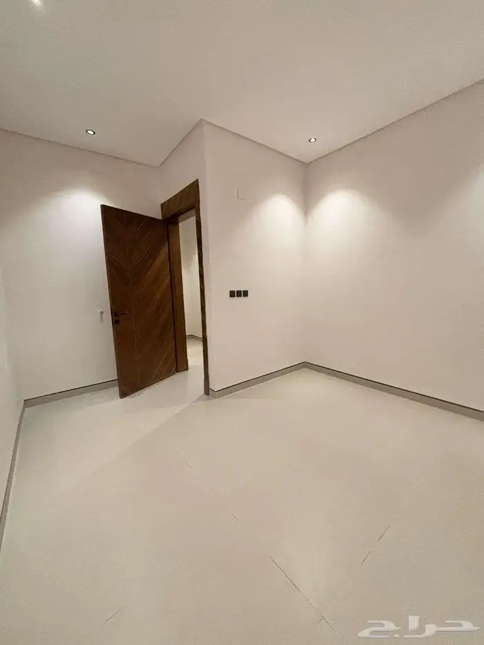 فيلا بتصميم مودرين بحي المهدية مساحة 200م 17