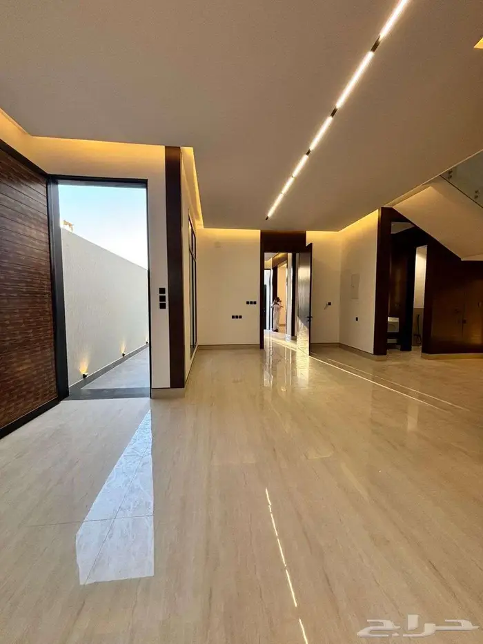 فيلا بتصميم مودرين بحي المهدية مساحة 200م 14