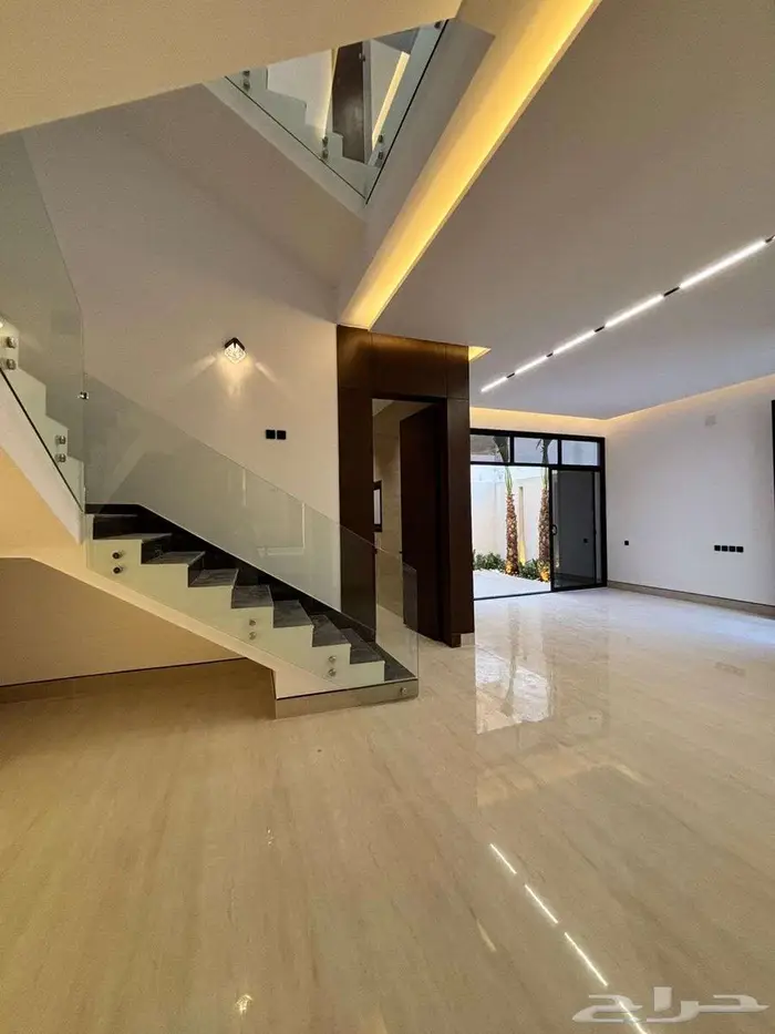 فيلا بتصميم مودرين بحي المهدية مساحة 200م 2