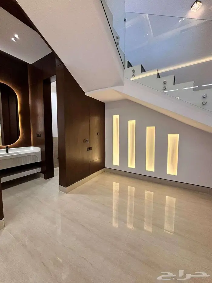 فيلا بتصميم مودرين بحي المهدية مساحة 200م 16