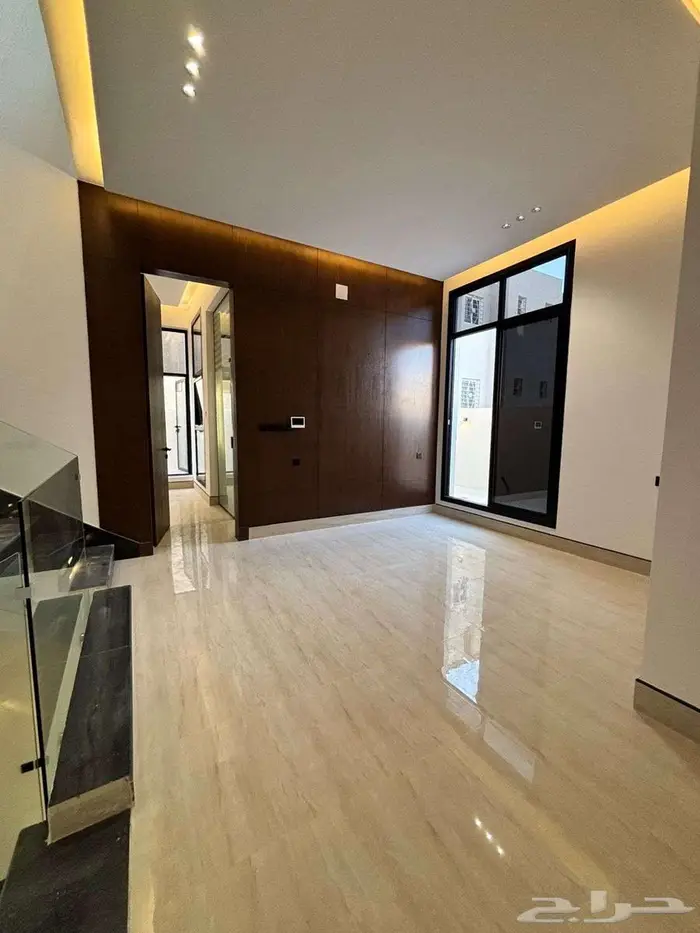 فيلا بتصميم مودرين بحي المهدية مساحة 200م 25