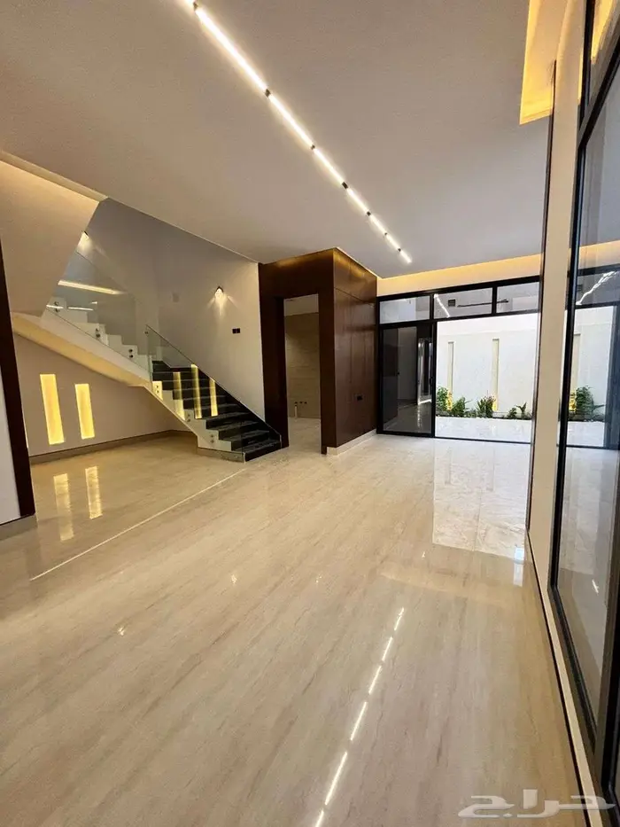 فيلا بتصميم مودرين بحي المهدية مساحة 200م 28