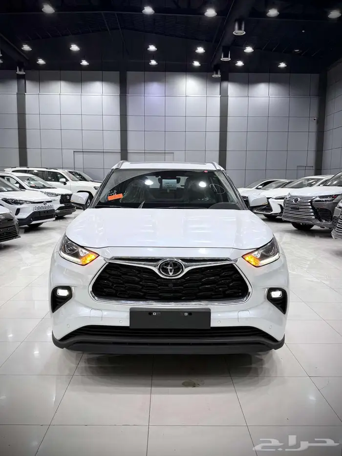 تويوتا هايلاندر ( LIMITED ) فل كامل موديل 2025 أقل الأسعار 0