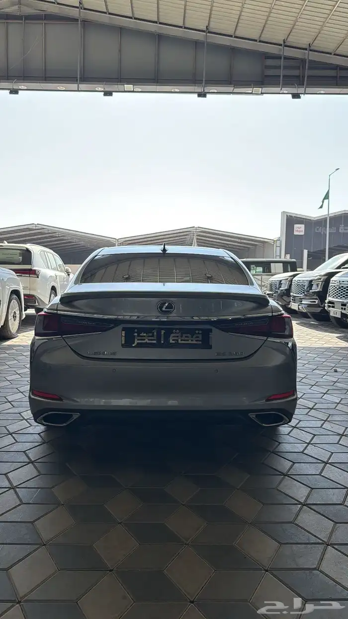 لكزس - ES 350 CC - مستخدم- بريمي - 2022 10
