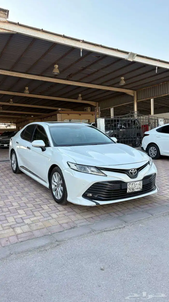 تويوتا كامري 2018 1