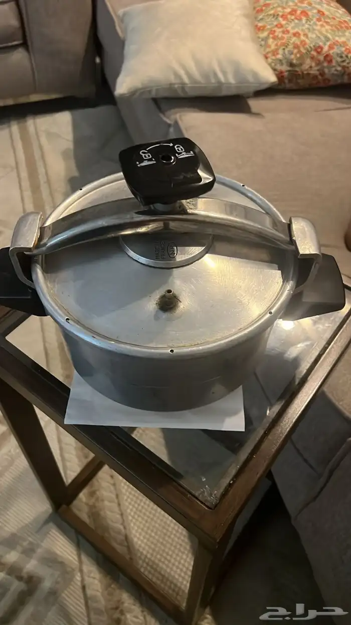 قدر ضغط ساب فرنسي تقريبا 3 او 4 لتر على الشرط 2