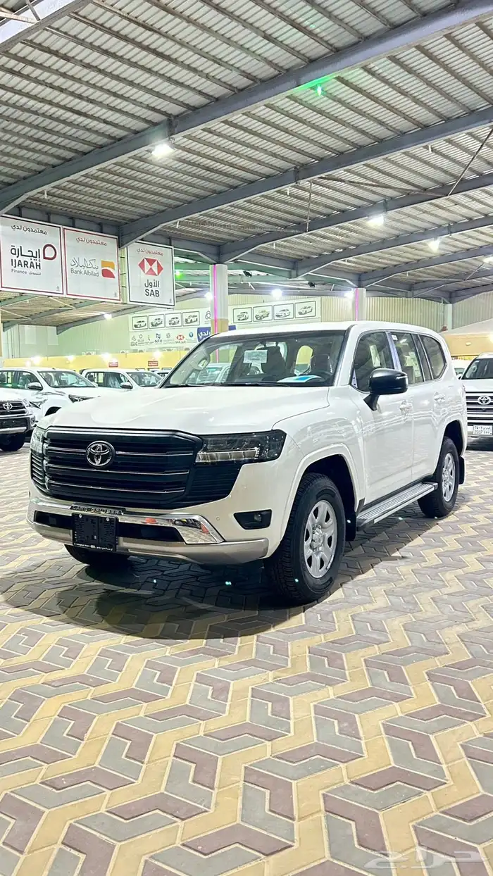 تويوتا لاندكروزر تنفس طبيعي 2025 بإقل الاسعار 1