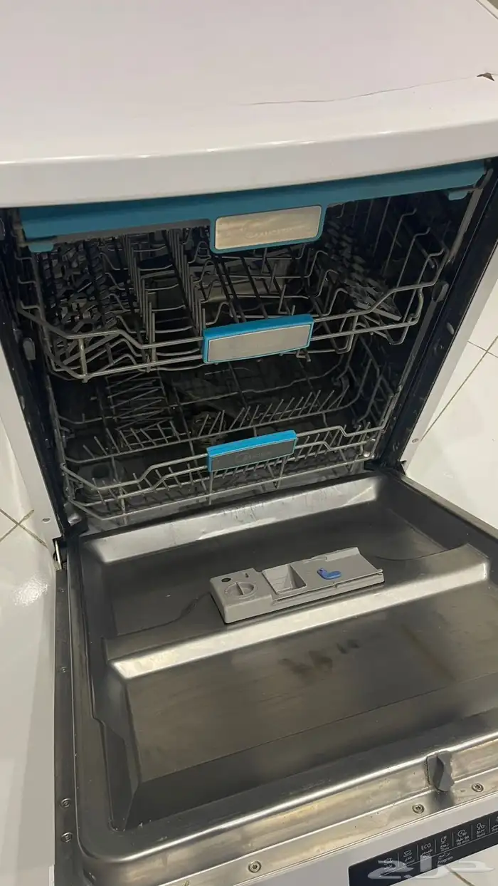 غسالة مواعين نظيفة 1