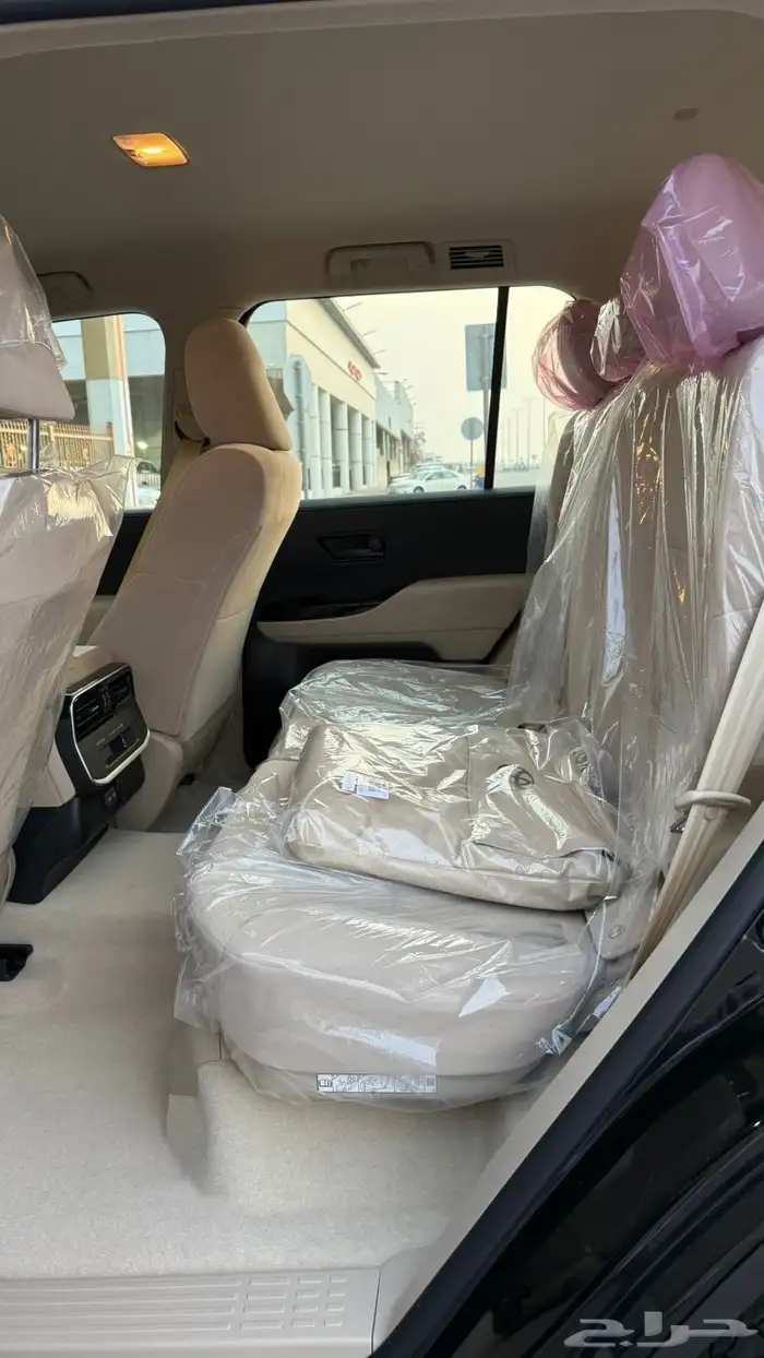 تويوتا لاندكروزر تنفس طبيعي 2025 بإقل الاسعار 6