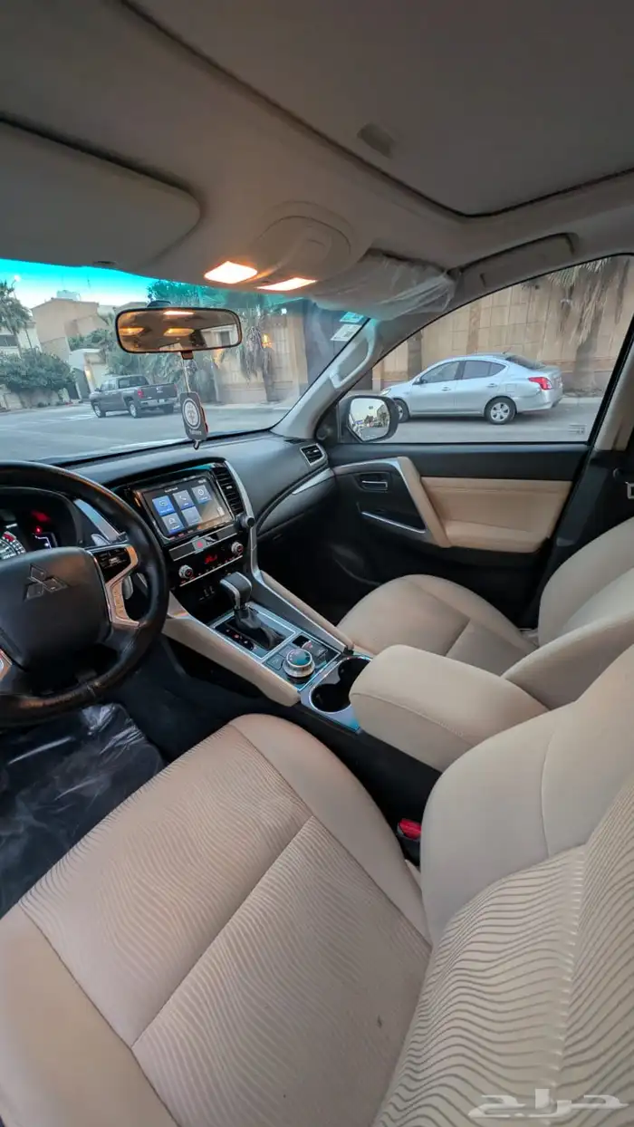 ميتسوبيشي مونتيرو 2021 19