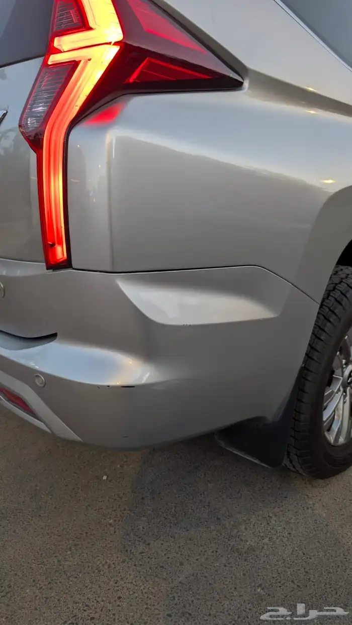 ميتسوبيشي مونتيرو 2021 37