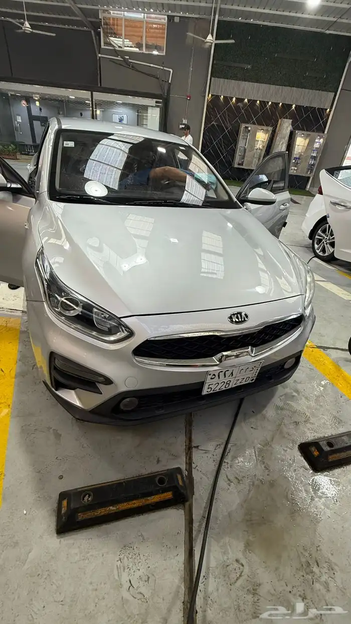 كيا سيراتو 2021 فضي فئه عاديه 2