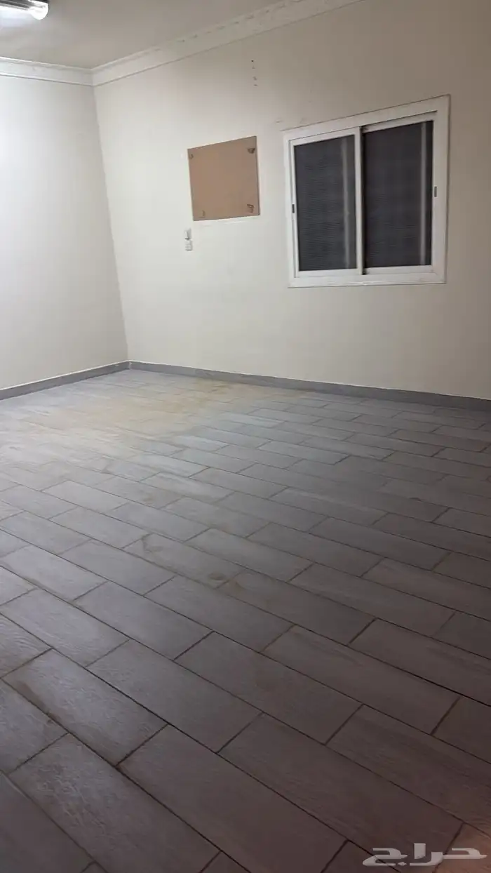 للإيجار شقة حي الهجرة مدخل مستقل جوار مسجد المهاجرين 5