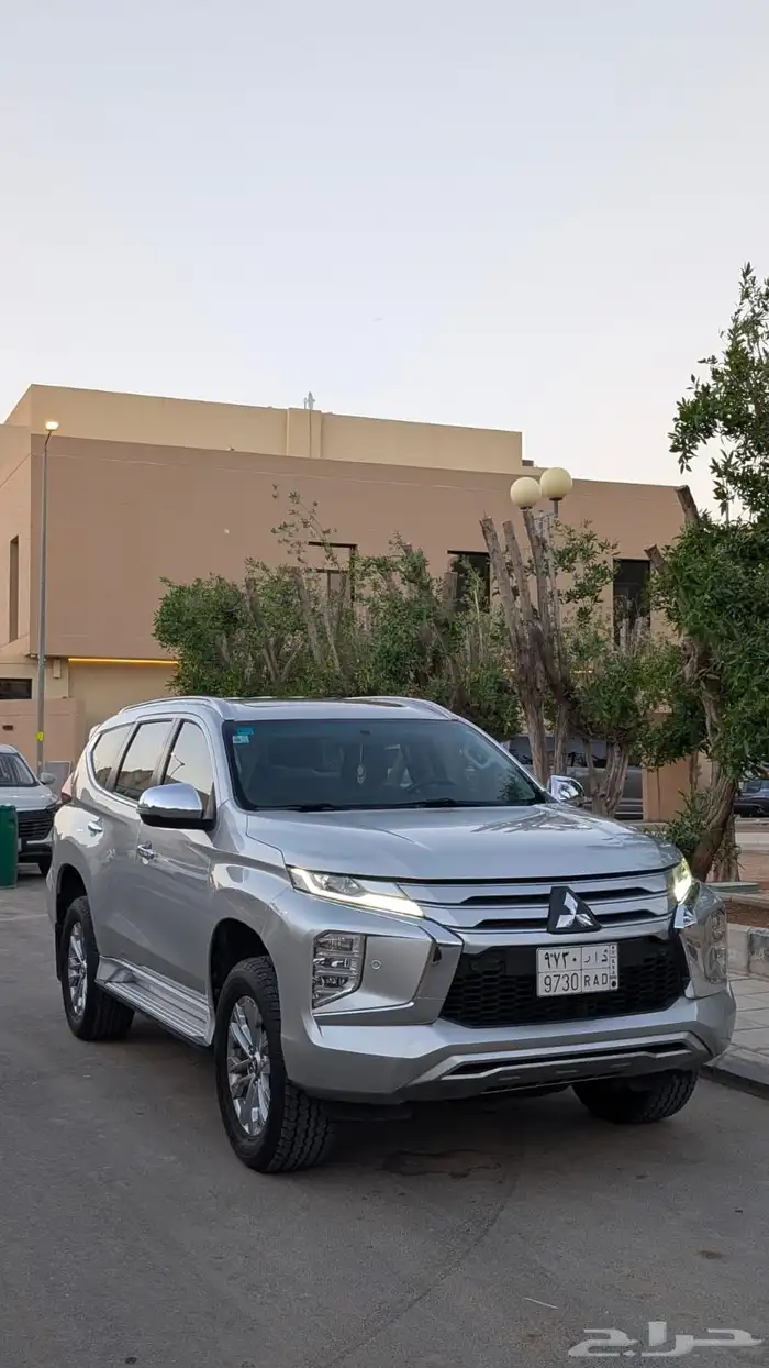 ميتسوبيشي مونتيرو 2021 2