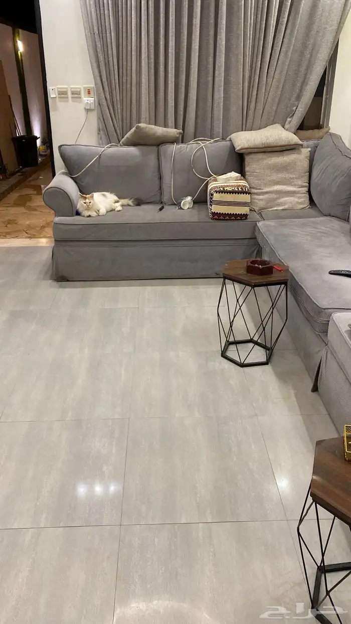 كنب فخم للبيع 0