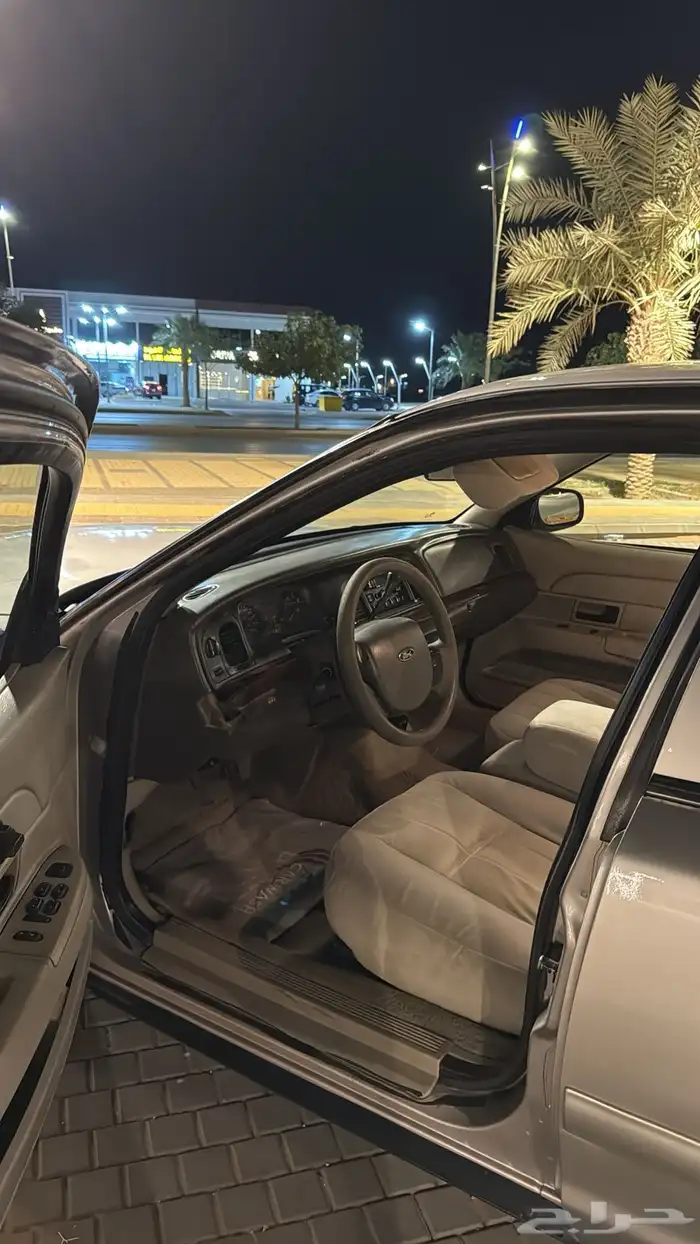 فكتوريا 2006 سعودي مكيف خلفي 5