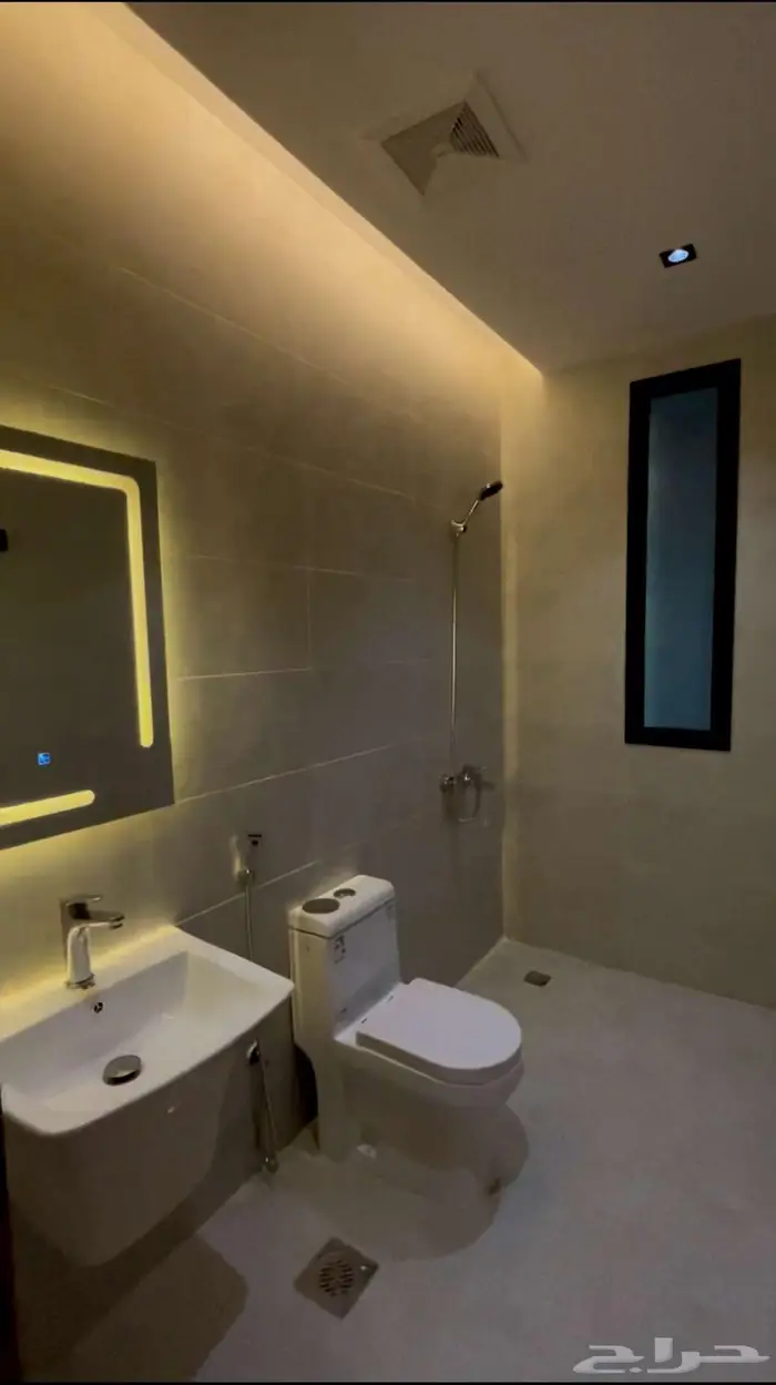 شقة 5غرف للإيجار أو الإستثمار جده حي المنار خلف الياسمين مول 11