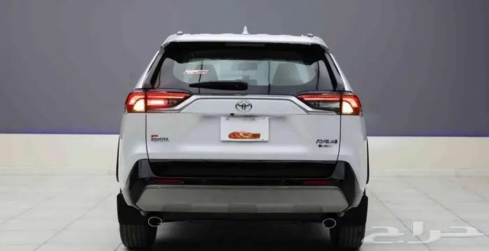 راف فور فتحه XLE هايبرد 2025 1