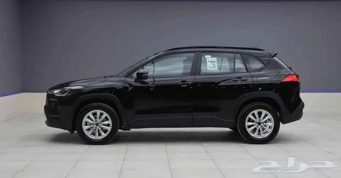 كورولا كروس XLE نص فل 2025 1