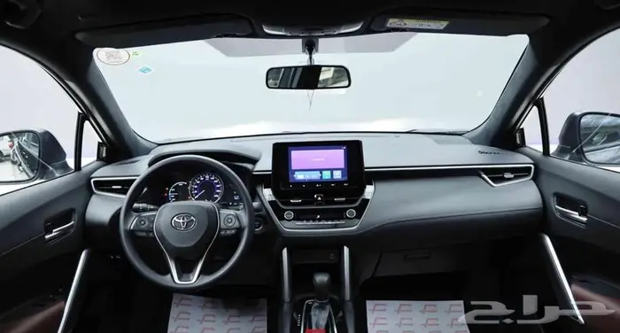 كورولا كروس XLE نص فل 2025 5