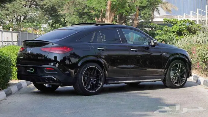 2025 مرسيدس GLE 53 AMG كوبيه 4MATIC  اصفار 6
