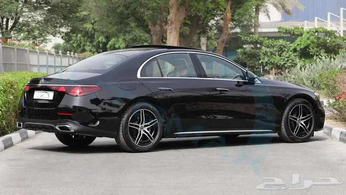 مرسيدس E 200 AMG 2026 اصفار مع ضمان الوكيل 6