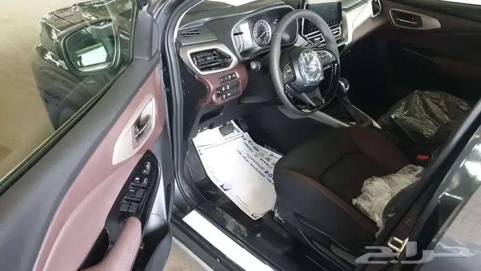 سوزوكي فرونكس GLX 2025 3