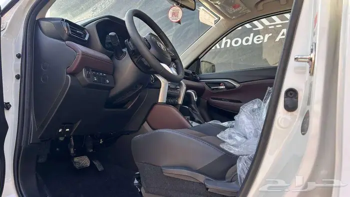 تيوتا اوربان كروزر 12