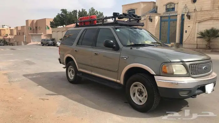 للبيع فورد مجهز 4