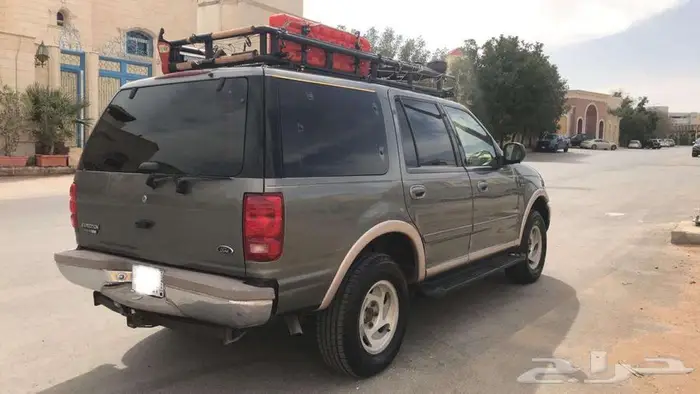 للبيع فورد مجهز 2