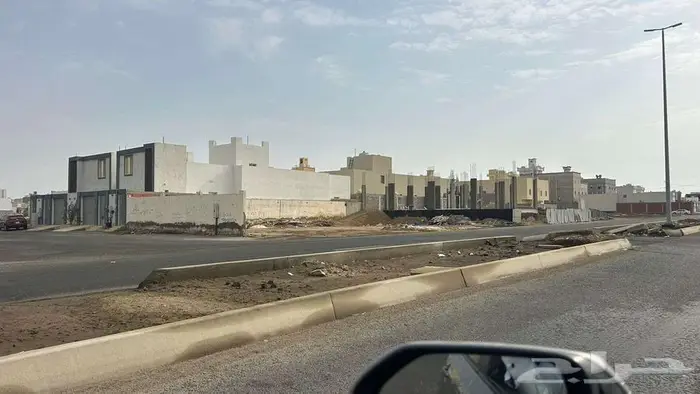 أرض للبيع في حي الوفاء مساحة 607.6 م زاوية جنوبية غربية 1