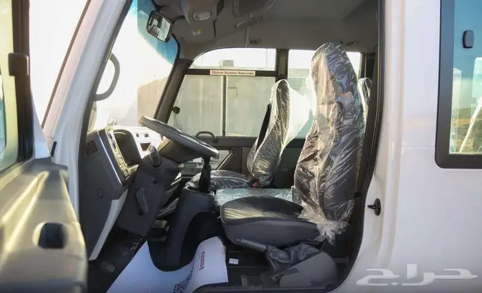 هيونداي كاونتي 23 راكب قيرعادي ديزل موديل 2023 22