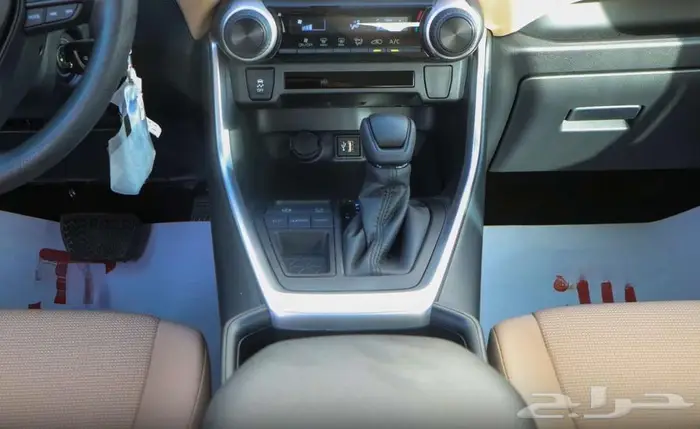 تويوتا راف فور L3بنزين موديل 2025 3