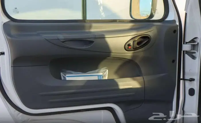 هيونداي كاونتي 23 راكب قيرعادي ديزل موديل 2023 4