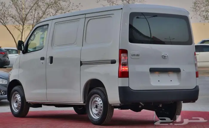 تويوتا لايت اس فان بنزين 2025 سعودي فرع جده 4