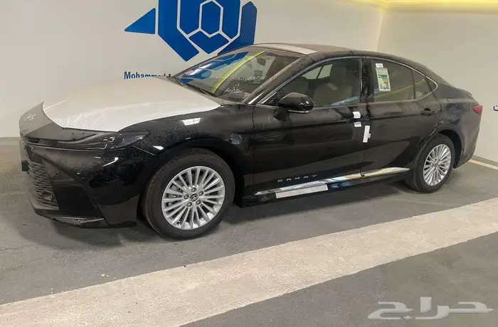 تويوتا كامري LE بنزين 2025 2