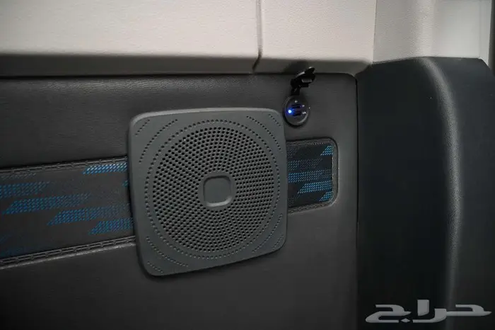 فورس اوربانيا باص17 و 14 راكب موديل 2025 14